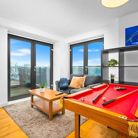 Central Flat Pool Table Balcony เชฟฟิลด์ ภายนอก รูปภาพ